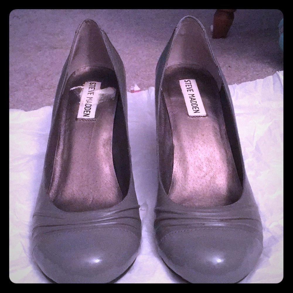Steve Madden Gray size 8